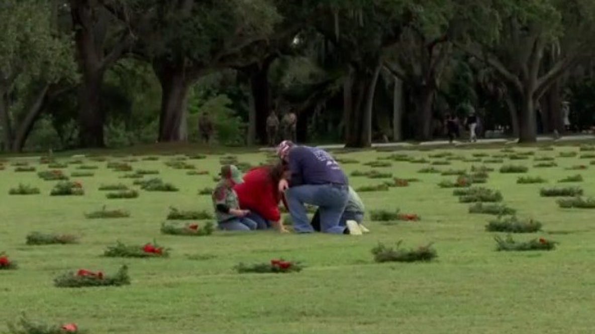 Wreaths Across America Day not stopped by rain